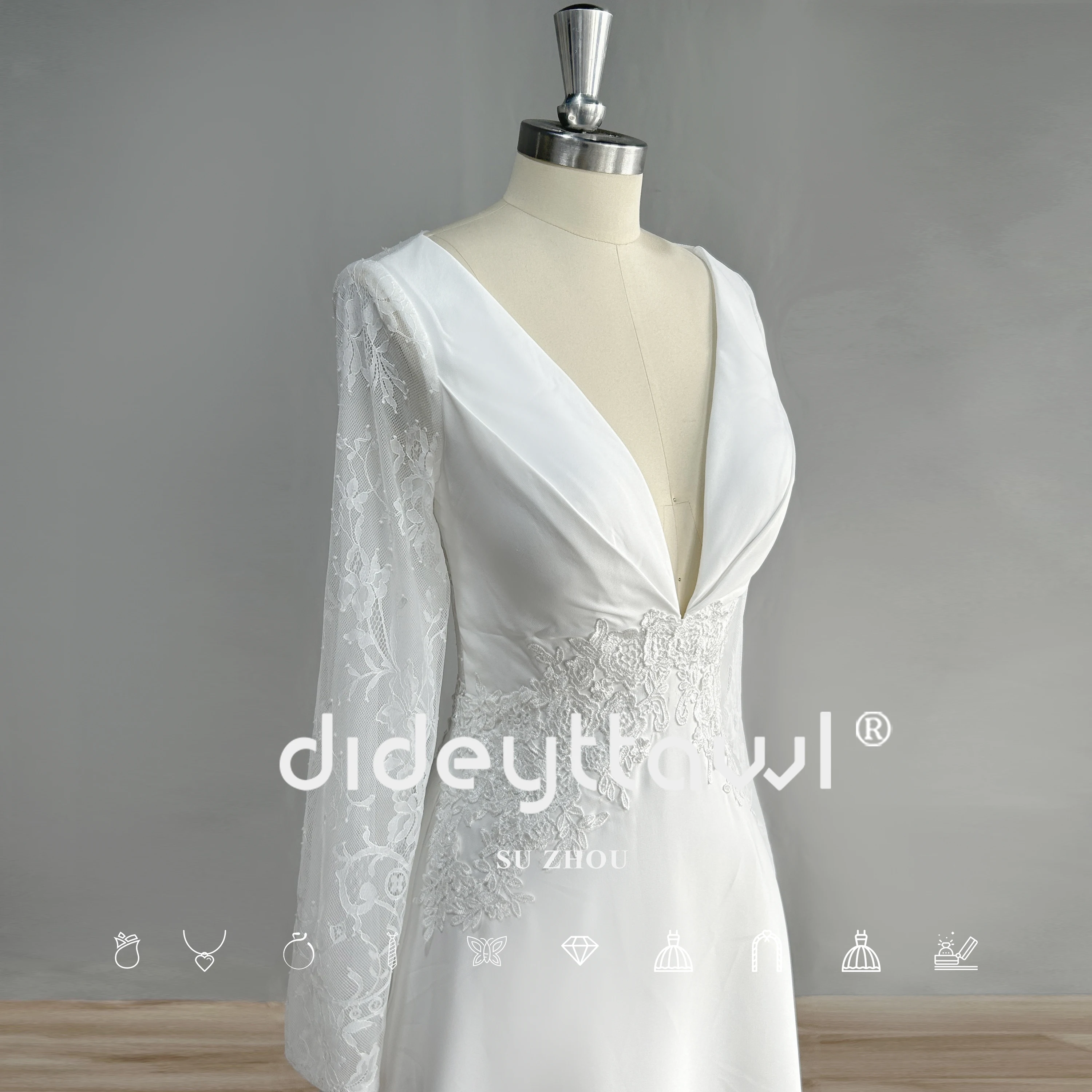 DIDEYTTAWL Long Sleeves Deep V Neck Wedding Dress Lace Appliques Pleated A Line Sweep Train Bridal Gown Real Photo