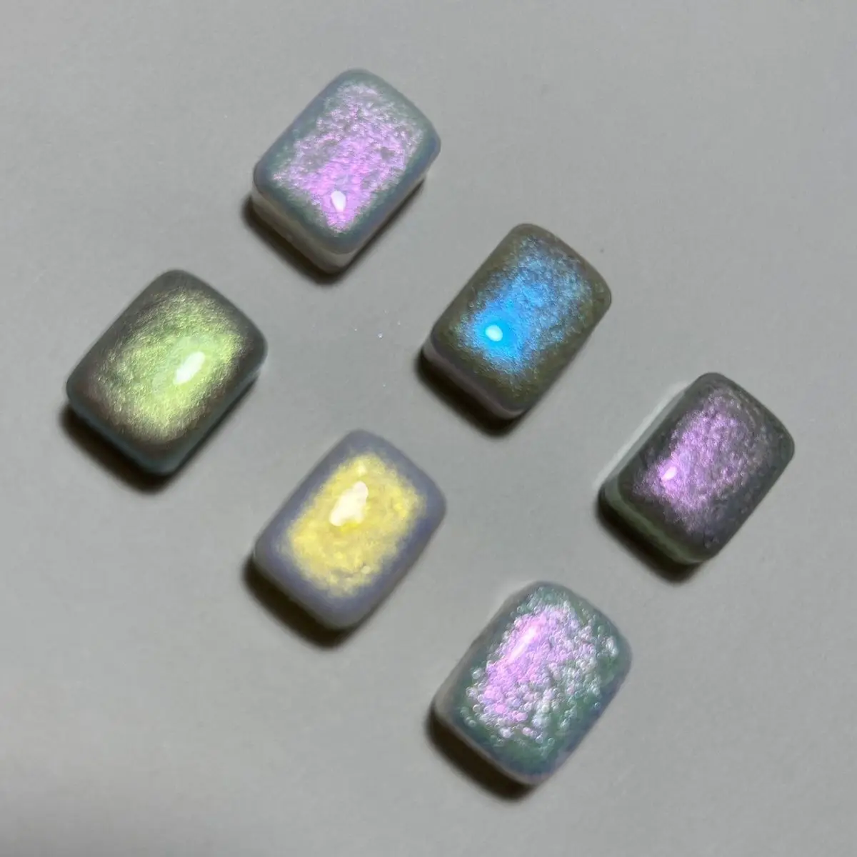 

[Сумерческий лес] Перламутровая акварельная краска в виде хамелеона Портативная супер вспышка английская акварельная краска для письма