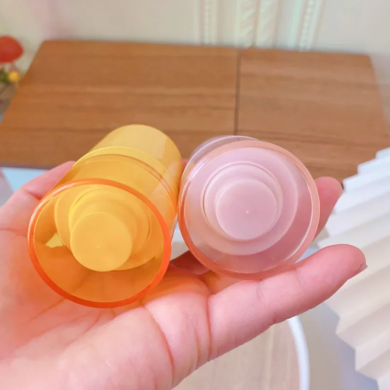 30ml/50ml Snoopy Refillable Bottles Transparent Plastic Perfume Atomizer Cartoon Empty Spray Bottle Portable Travel Accessories