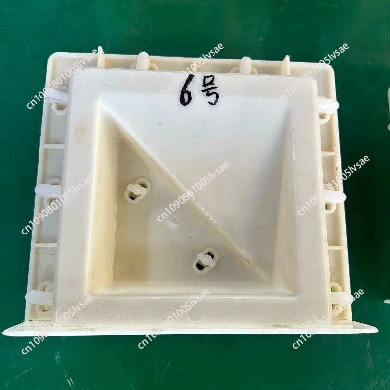 Square Triangle 20X20X10Cm Double-Sided Hollow Cement Brick Mold Abs Concrete Composite Mold Decorative Wall