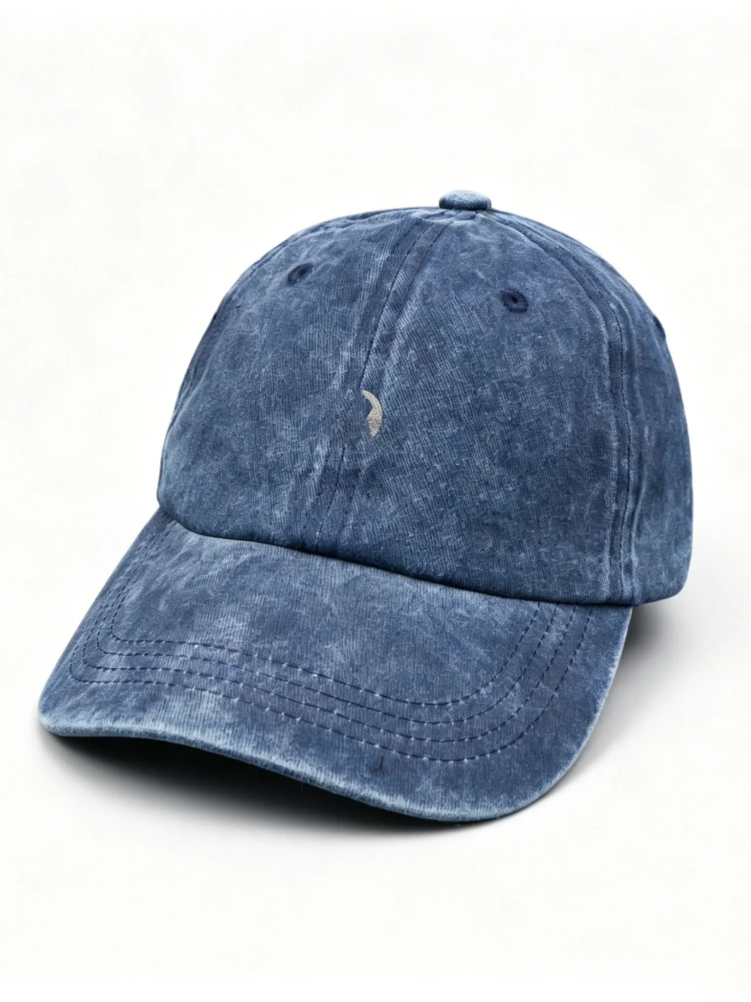 Vintage Faded Denim Baseball Cap Unisex Soft Peak Duckbill Hat Face Slimming Sunshade Cap Adjustable All Seasons