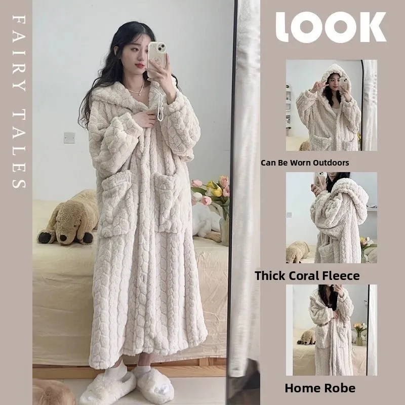 

Cute Hamster Print Coral Fleece Thickened Long Flannel Women's Sleepwear Hooded Winter Robe Home Comfortable Polyester Fiber