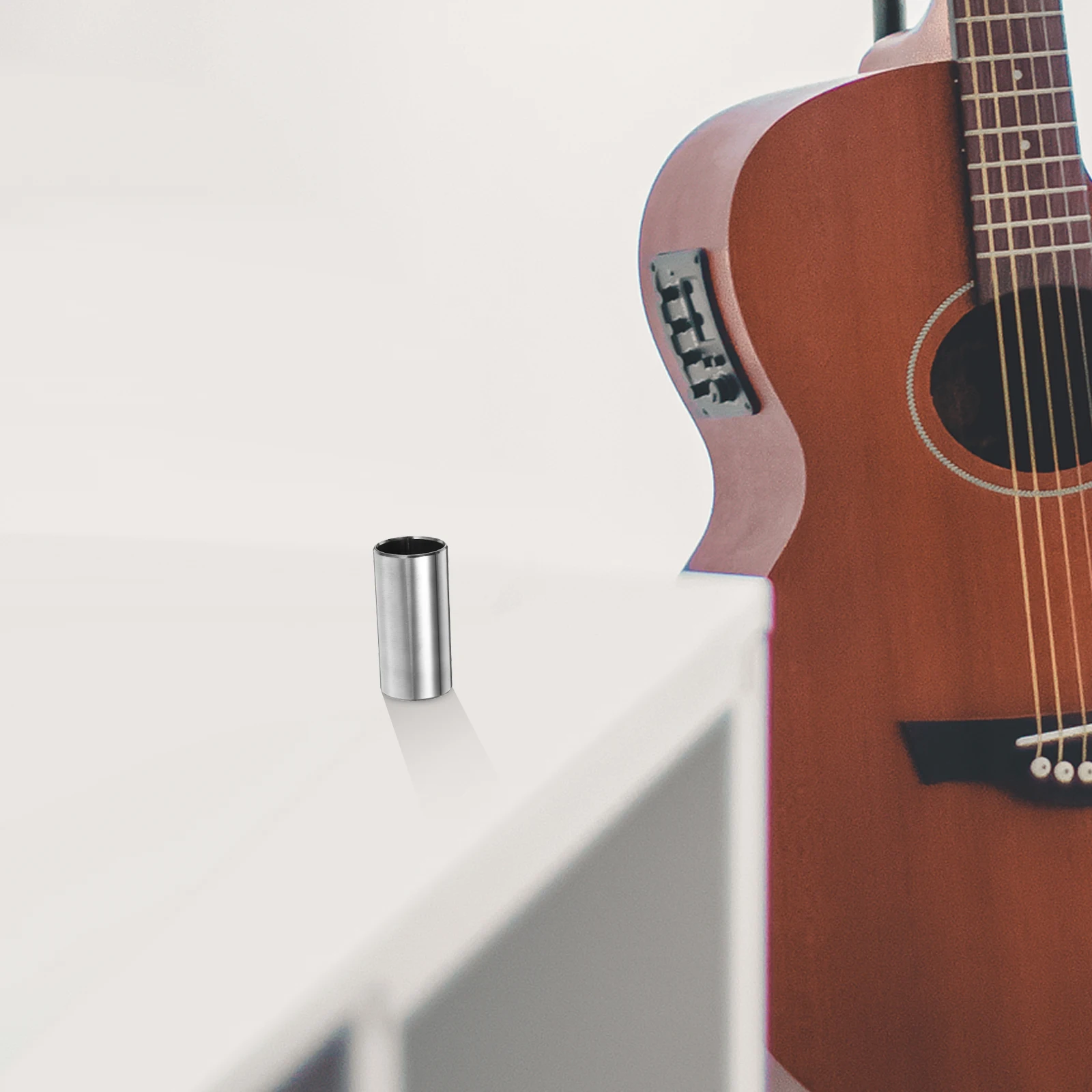 

2pcs Guitar Slide Medium Bottleneck Stainless Steel Glass Transparent for Acoustic Sustain Intonation Bright Sound Guitar