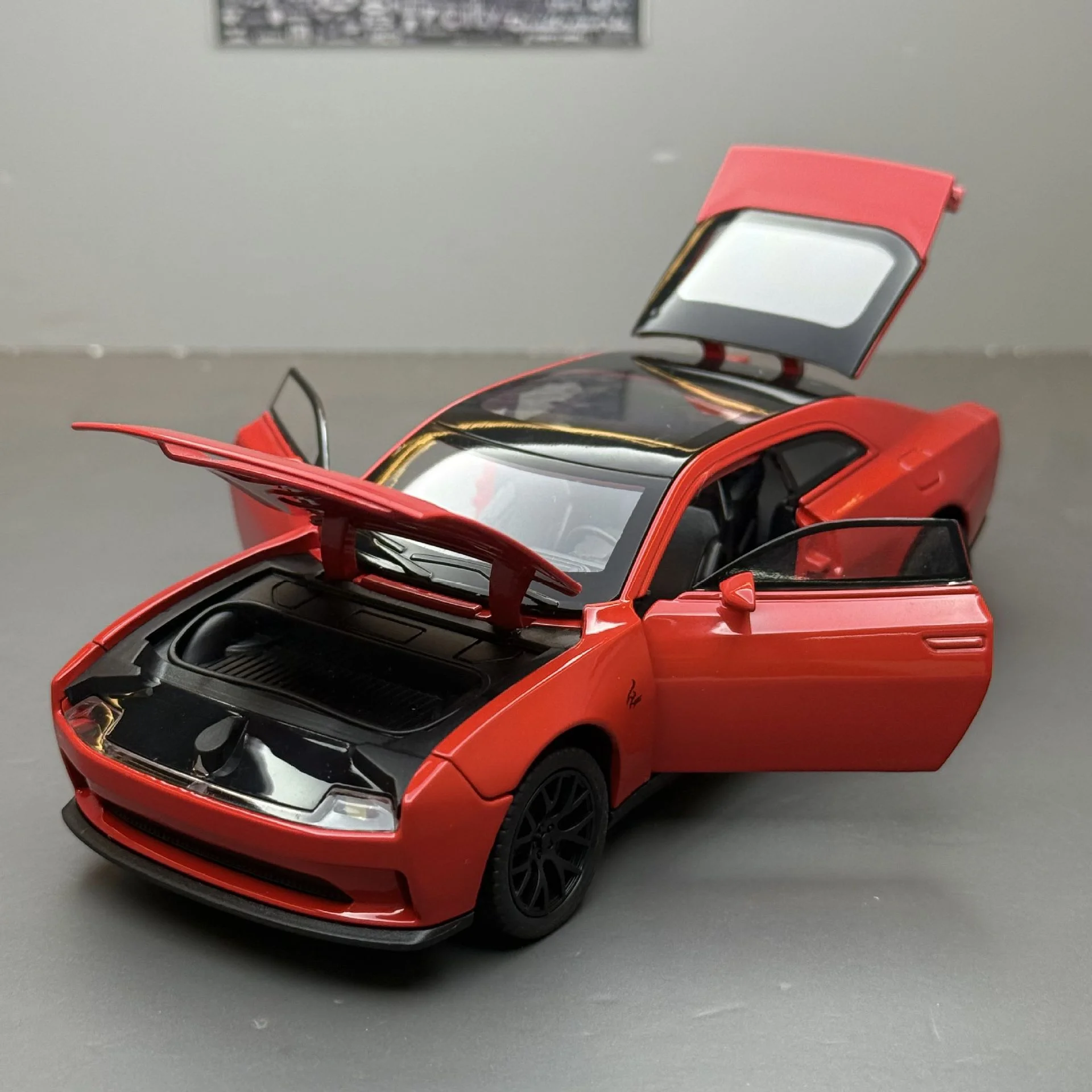 

1:32 Dodge Challenger SRT Hellcat Alloy New Energy‌ Sports Car model Diecast Racing Car Vehicle Model Sound Light Kids Toy Gift