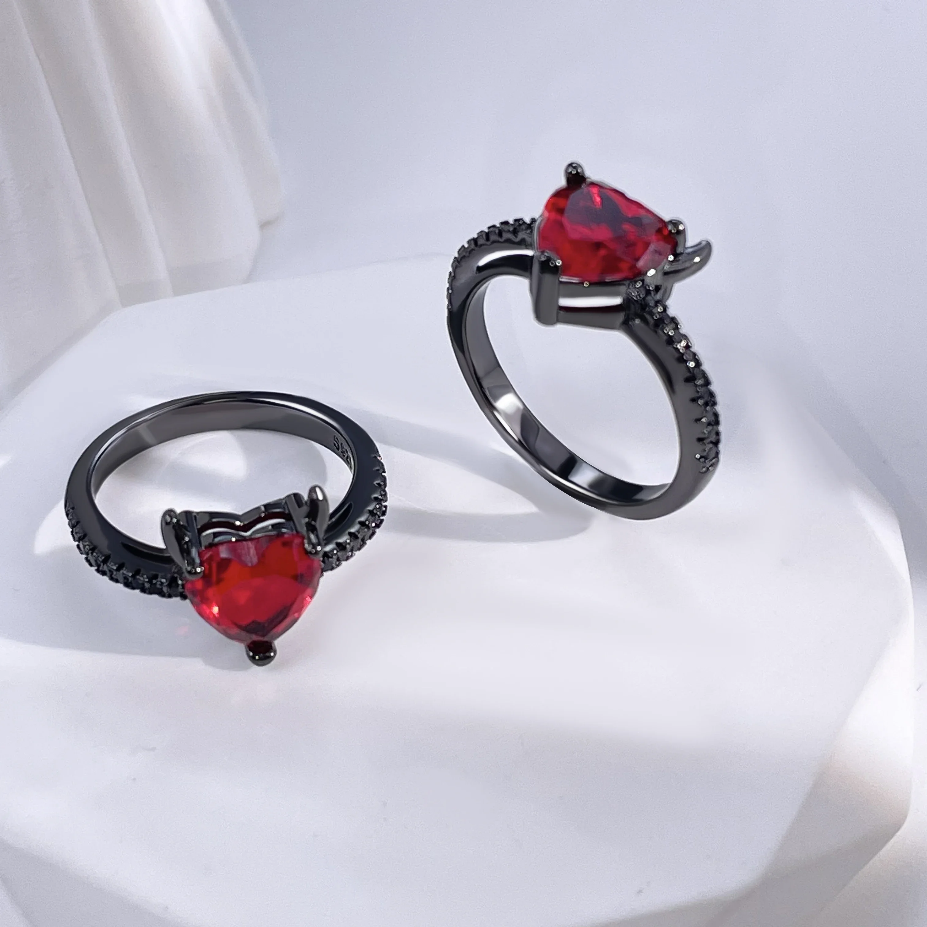 925 Sterling Silver Red Love Black Zircon Devil Original Ring for Women Friendship Wedding Anniversary Simple Jewelry Gift