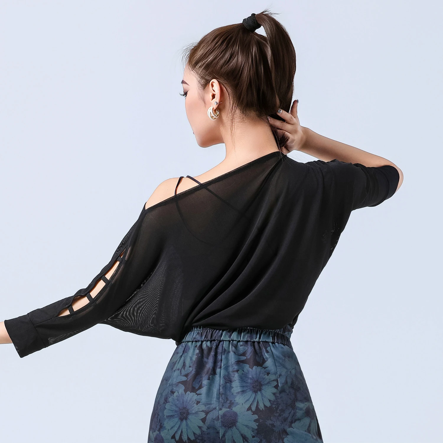 Top do tańca latynoamerykańskiego z ukośnym ramieniem dla dorosłych, body do samby, topy do tańca nowoczesnego dla kobiet, strój do tańca scenicznego XS10036