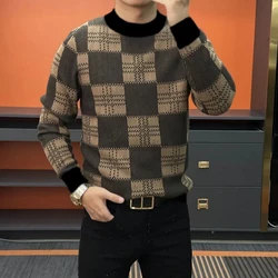 Autumn Winter New Men's Stylish Sweater Men's Slimming Long Sleeved Round Neck Knitted Sweater, Middle-aged Base Shirt