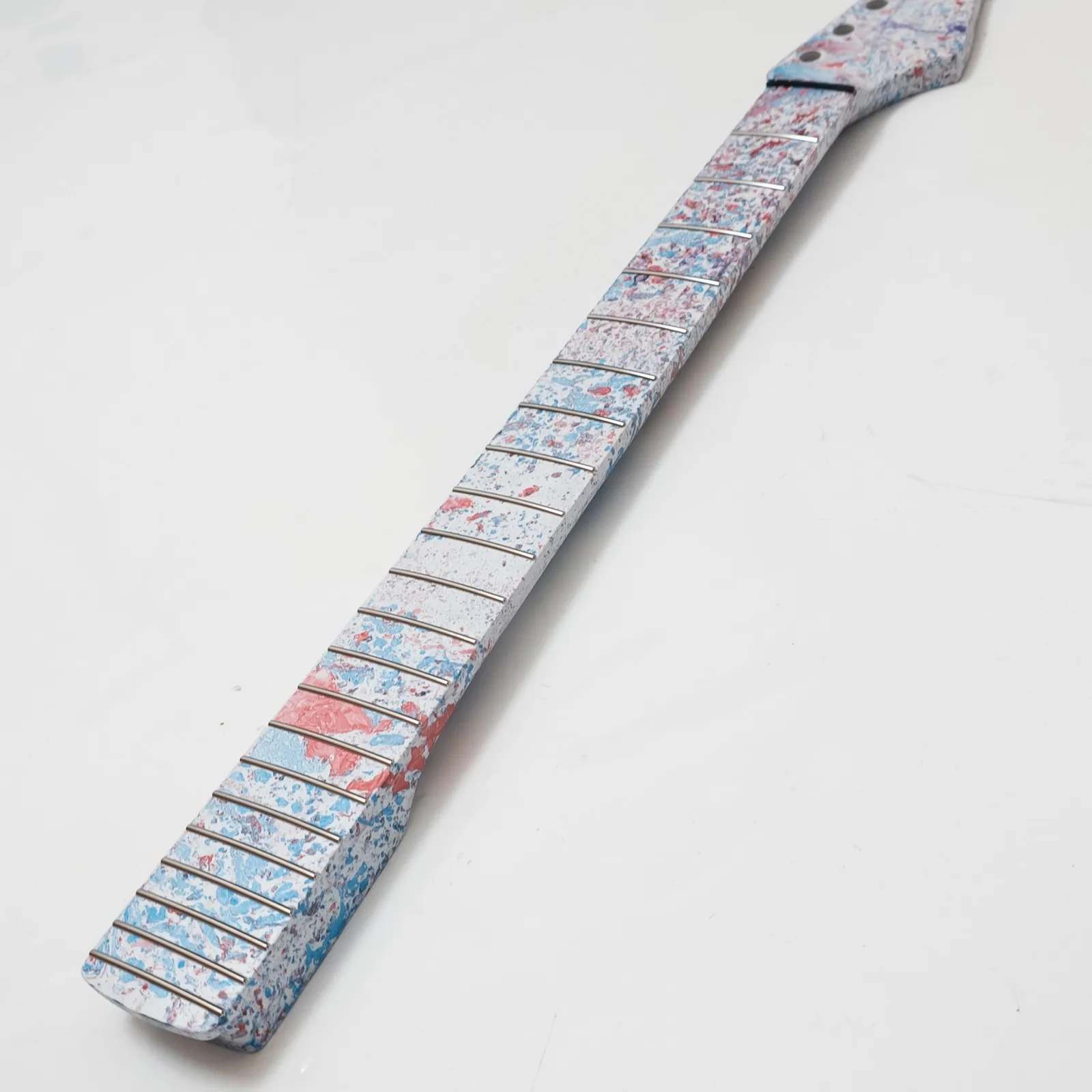 Color Ink Finish Maple Electric Guitar Neck 25.5 Inch 22 Medium Jumbo Stainless Steel Frets 9.5 Radius Bone Nut Modern C Shape