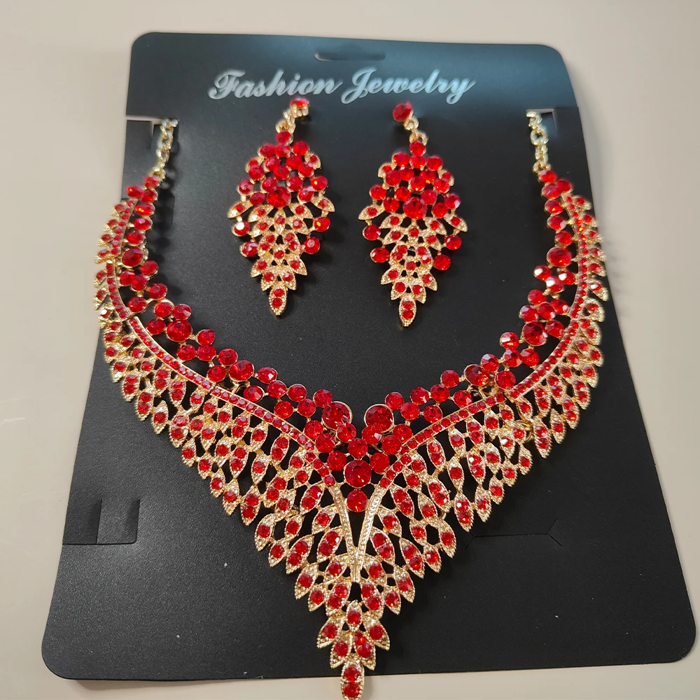 

Luxury Jewelry Set Two Pieces Statement Accessories Bling Party Earrings and Red Crystal Rhinestone Choker Necklace for Ladies