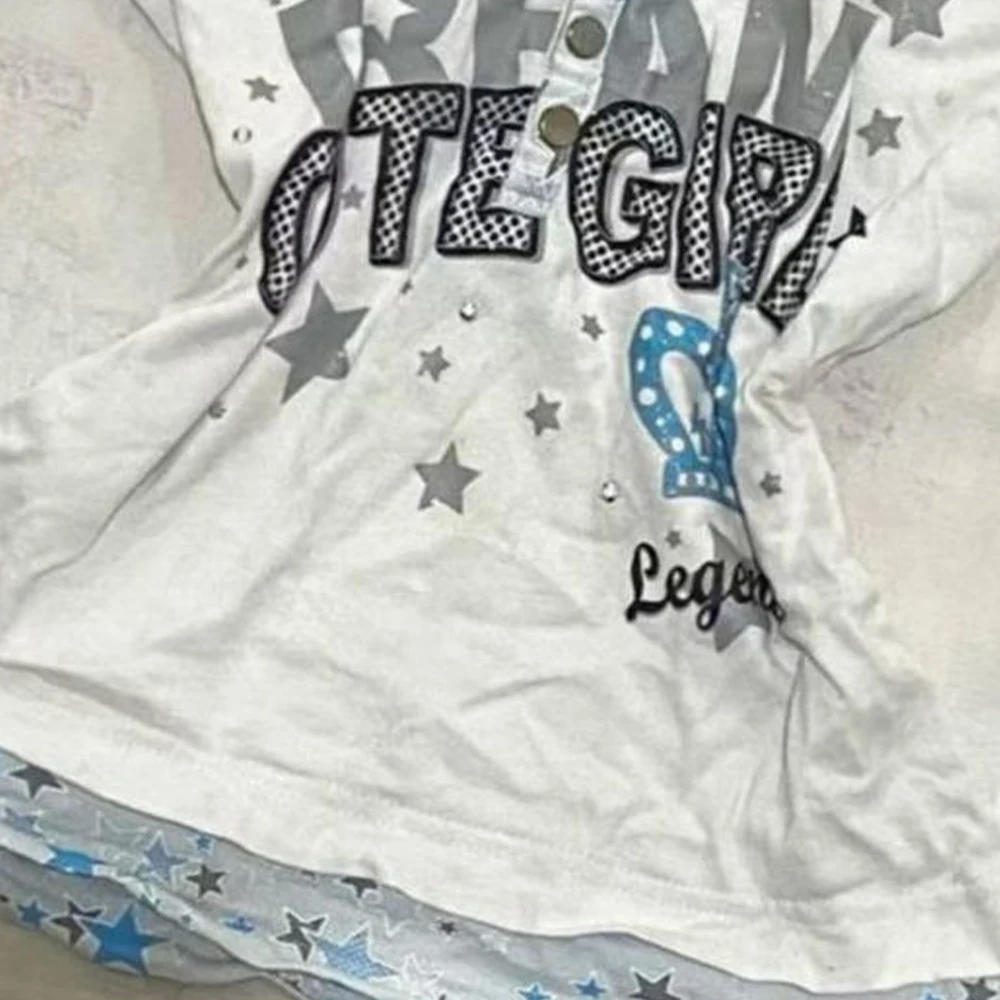 2000S Kawaii Retro Cute Printed Letter Slim Fit T-Shirt Y2K Harajuku Lace Patch V-Neck Short Sleeved T-Shirt Korean Sweet Top