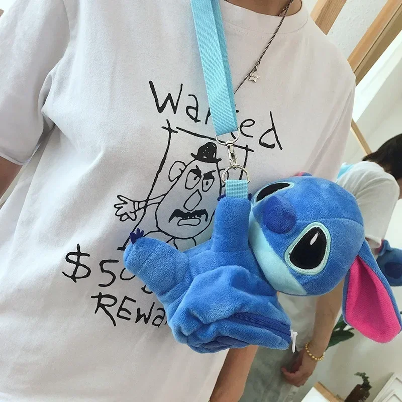 Disney Stitch ตุ๊กตา Plush กระเป๋าเป้สะพายหลังน่ารักการ์ตูนอะนิเมะเหรียญกระเป๋าตุ๊กตาเด็กแฟชั่น Messenger กระเป๋าจี้เด็กวันหยุดของขวัญ