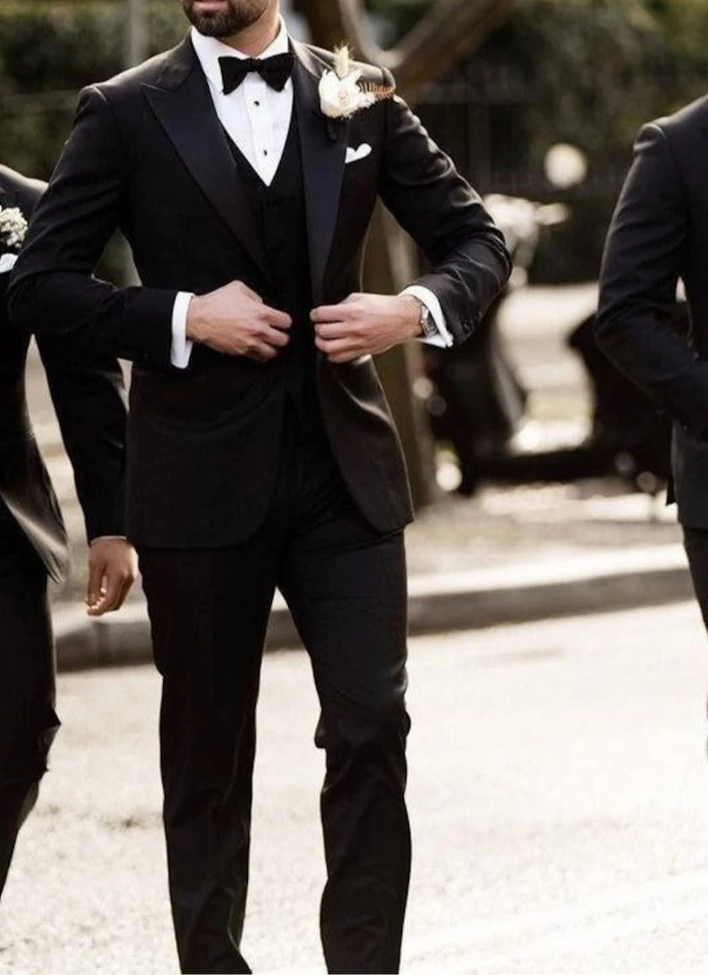 

Men Custom Suit Designer Three Piece Black Tuxedo Men's Suit For Wedding Prom Groom Wear And Grooms Men