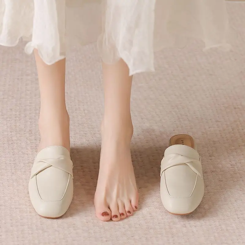 

Women Trendy Closed Toe Mule Sandals 2026 Summer Wasteland Style Slip On Low Heel Non Slip Ultra Soft Comfortable