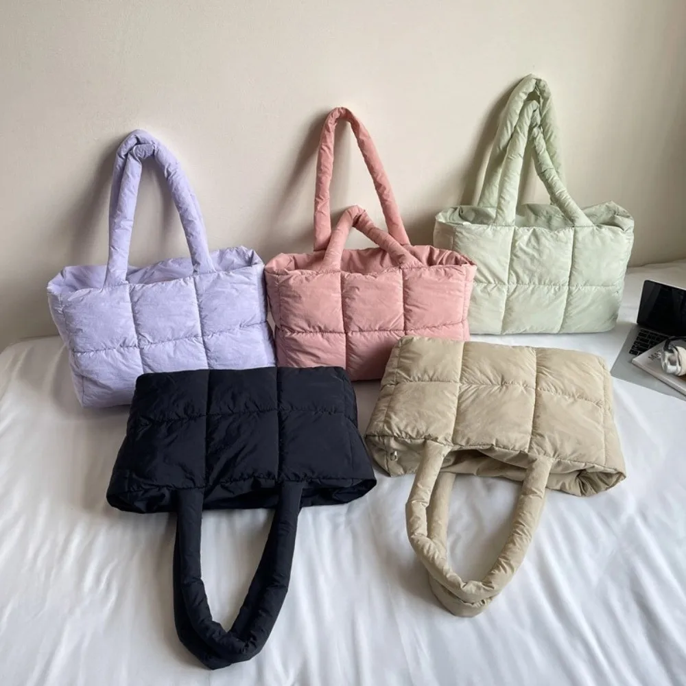 

Trendy Solid Color Puffy Tote Bag Winter Waterproof Down Cloth Handbag Large Capacity Leisure Quilted Plaid Bag Unisex