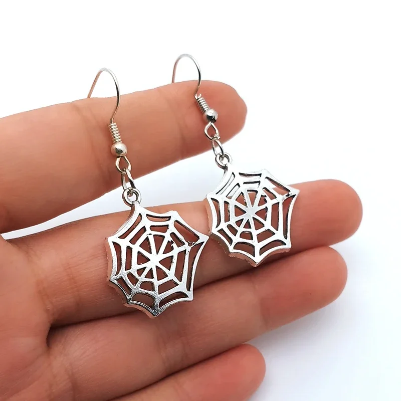 new fashion Asymmetrical Spider and spider web dangle earrings for women punk goth gothic jewelry for Halloween B-5