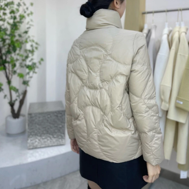 Women's Thick Warm Snow Short Down Puffer Coats with Stand-up Collar, Casual Stylish Pocket Outerwears, Winter