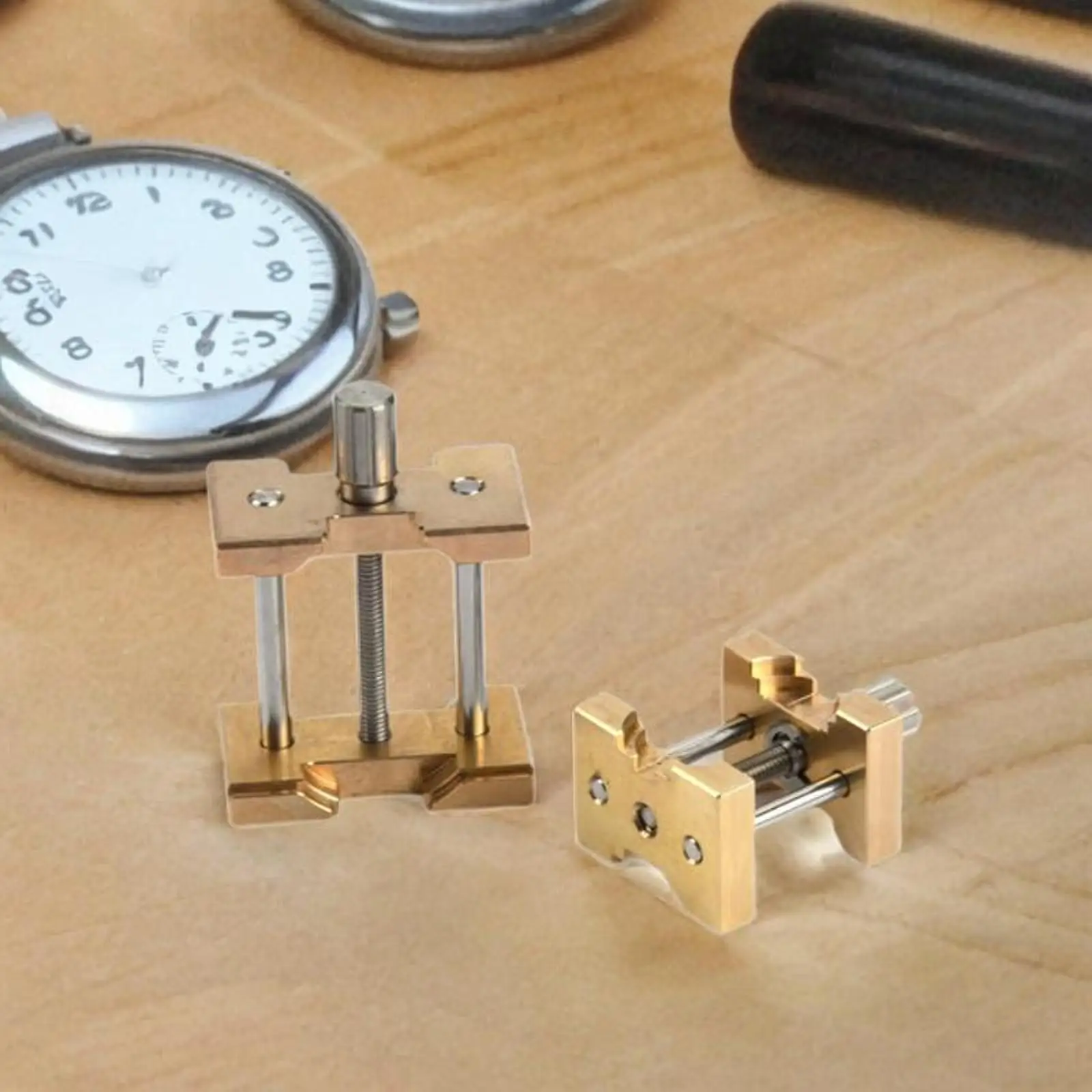 2Pcs Watch Movement Holders Watch Repair Tools Repairing, Adjustable Opener 2 in 1 Reversible Portable Watch Case Holder