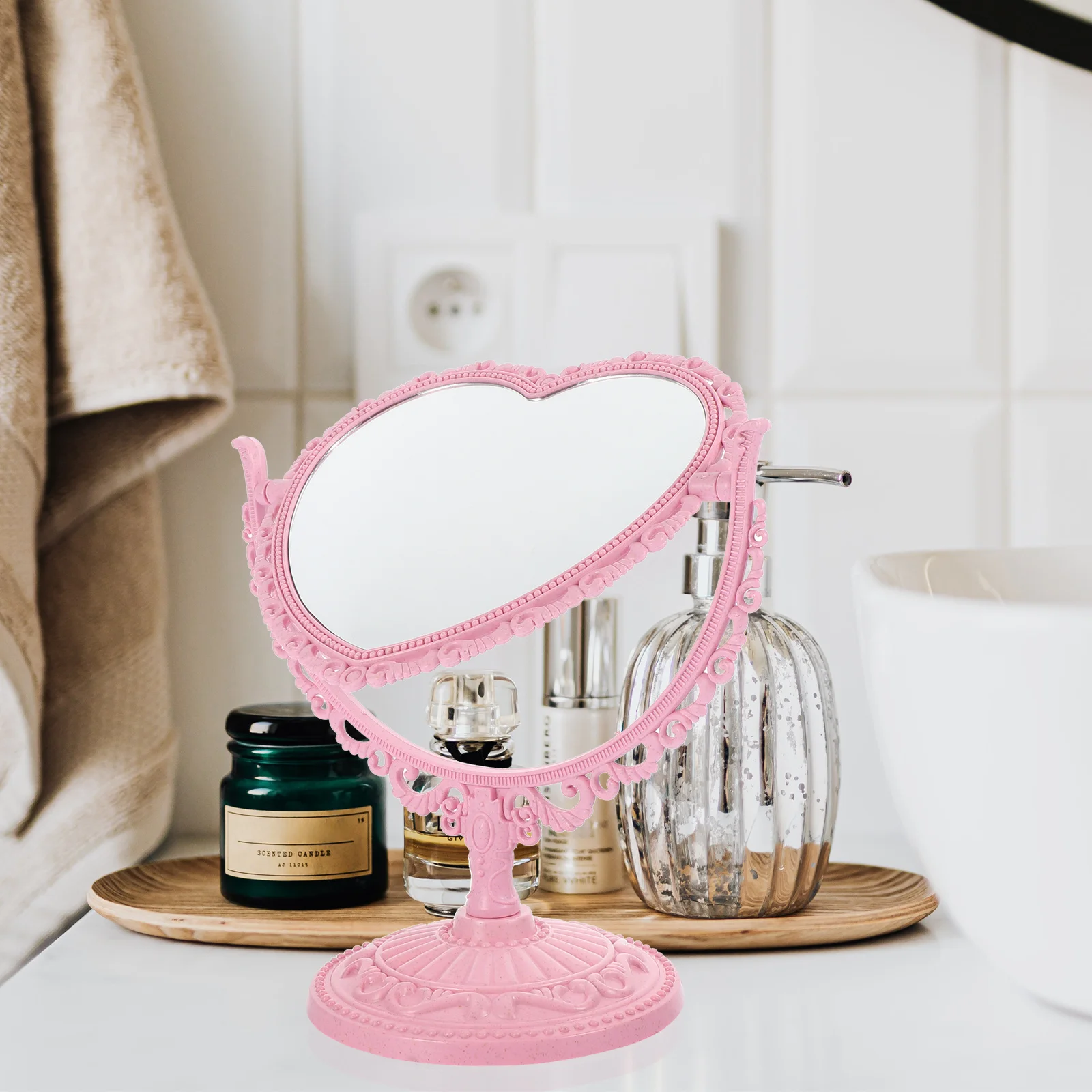 Specchio per trucco vintage bifacciale da 2 pezzi Specchio da tavolo creativo a forma di cuore Design elegante Base stabile Regalo perfetto per le ragazze