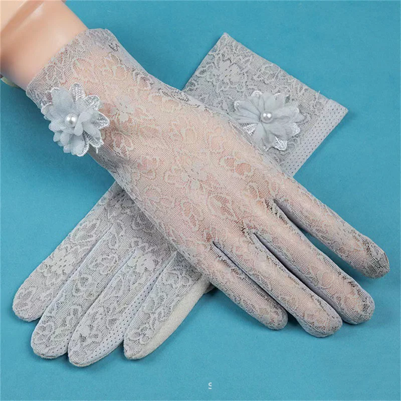 Women Summer Sexy Hollow Lace Flower Elegant Breathable Sunscreen Anti-UV Drive Cycling Touch Screen Gloves Short Pearl