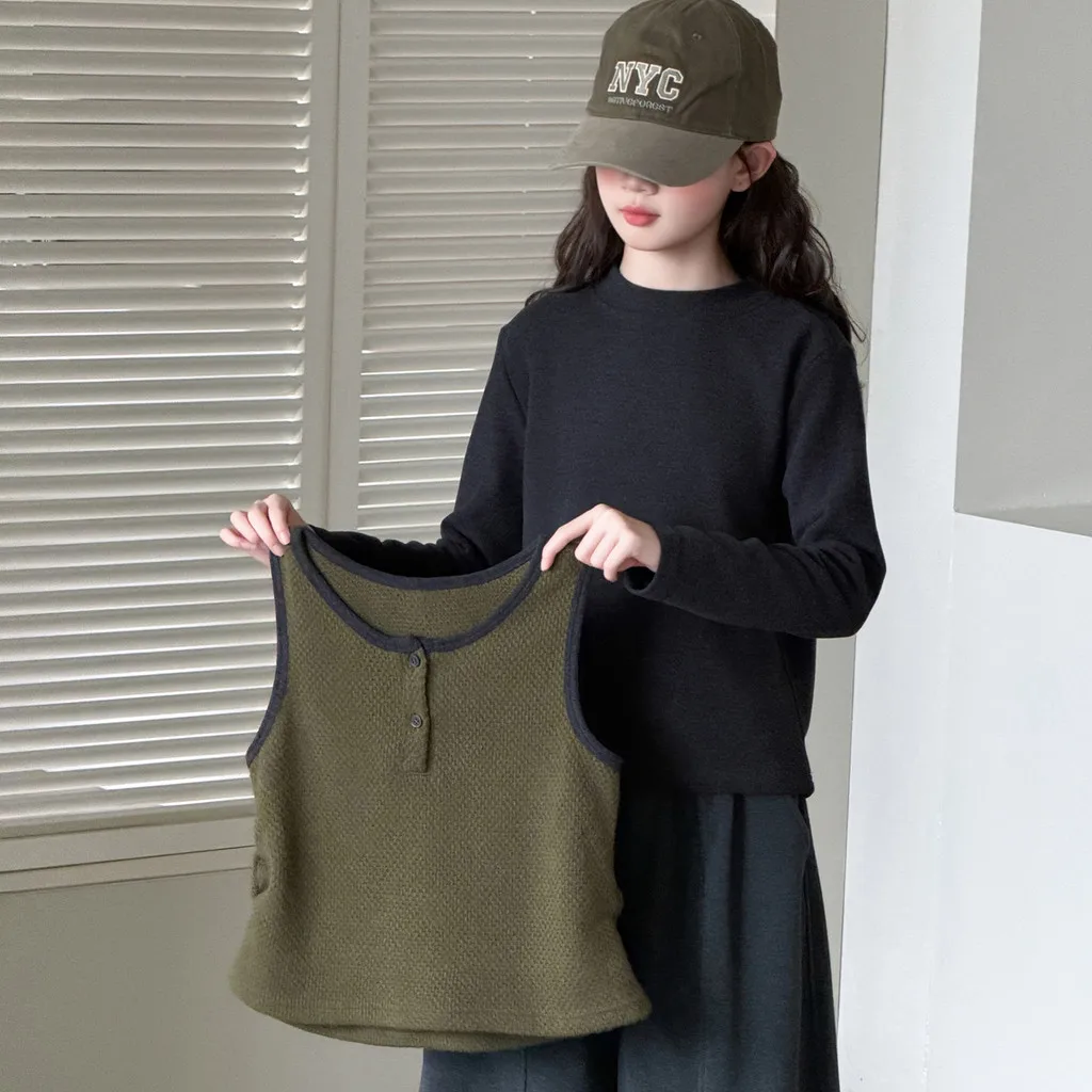 Girls Long Sleeve Gray Base Top and Green Vest 2 Piece Set Autumn Children Tops 2026