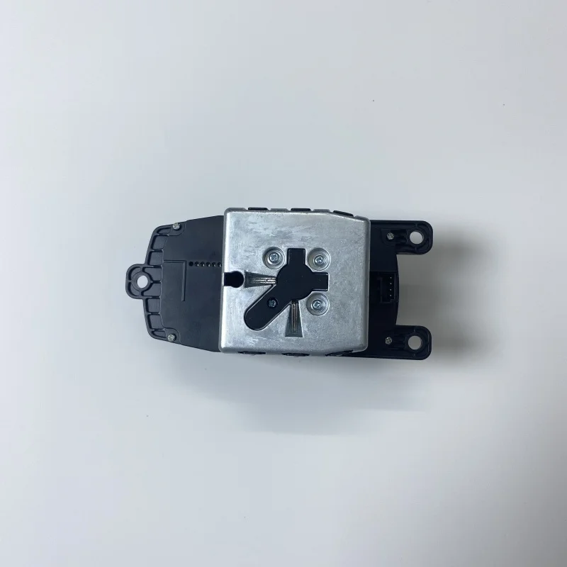 STZT Electronic OE 65829286699 Module Media Switch Controller for BMW 3 SERIES
