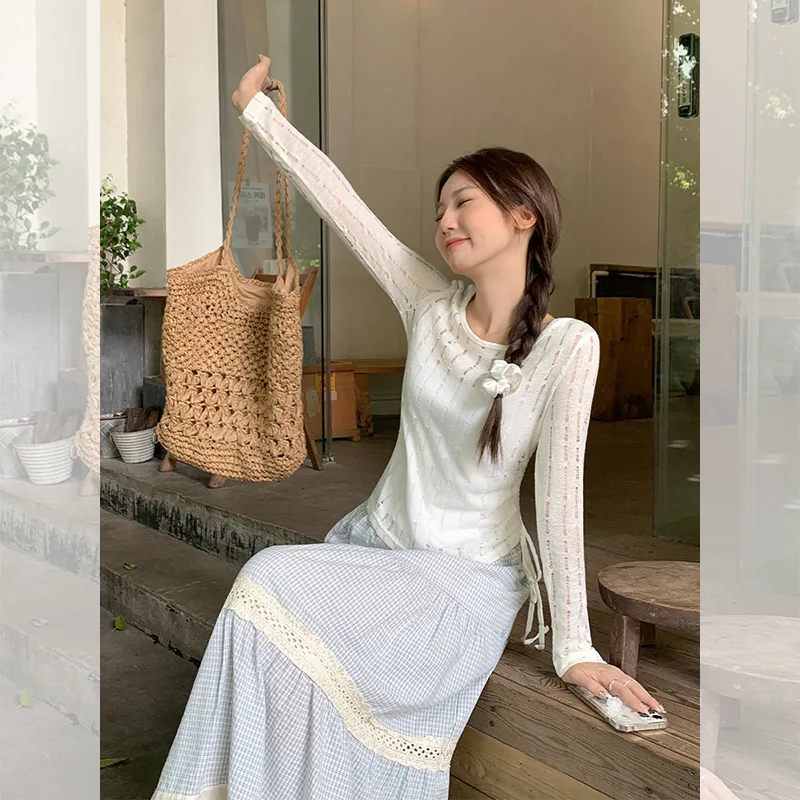 Top da donna primavera estate in stile coreano con scollo rotondo e maniche lunghe, alla moda, elegante e versatile per l'uso quotidiano