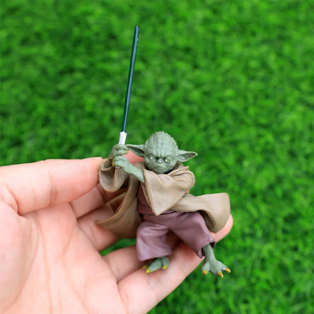 figurine-de-dessin-anime-star-wars-maitre-mandalorien-yoda-avec-epee-jouets-d'action-cadeau-6cm