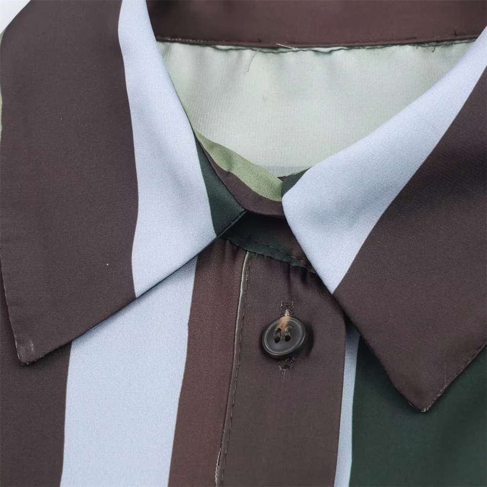 Herbst und Winter Neue Damenmode Einfaches gestreiftes Seidenstrukturhemd