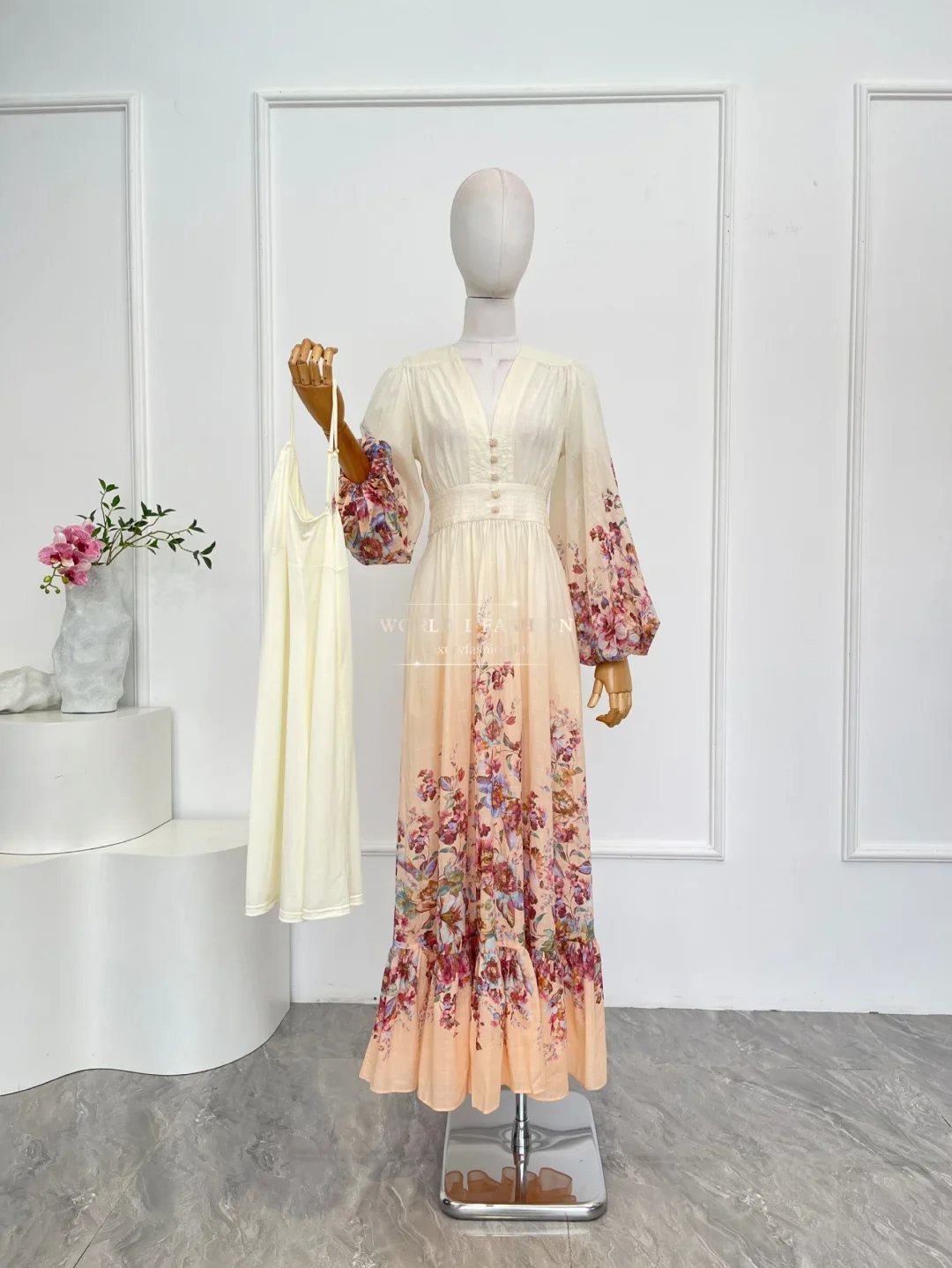 2025 Dames Wit Roze Bloemenprint Midi-jurk met lange mouwen 2025 Nieuw ontwerp