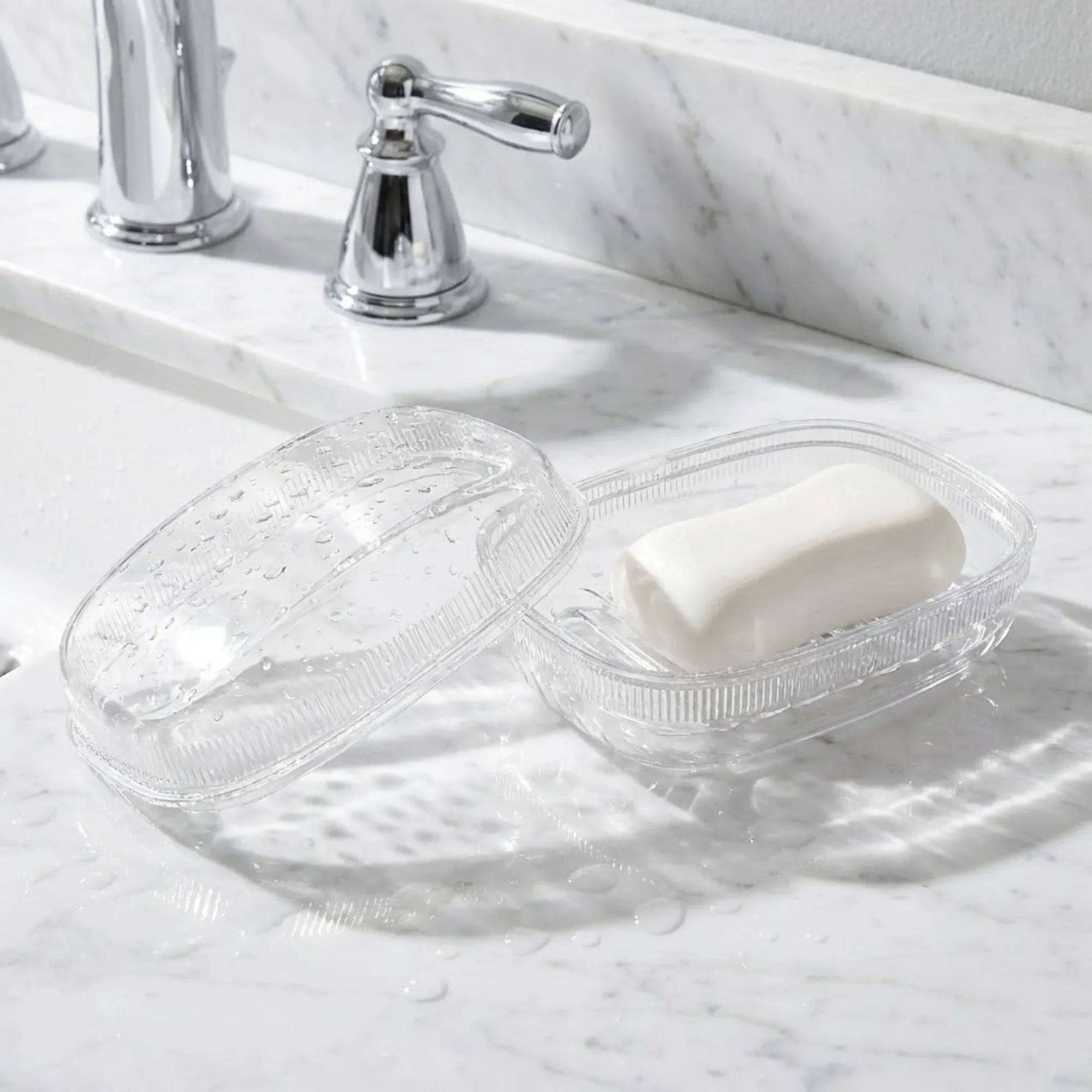 Portable Transparent Plastic Double-Layer Soap Box with Lid (with Drainage Holes) - Oval Design, Suitable for Bathroom Showers, Travel Storage, Gym, Shower Racks, Wet Area Soap Holder, Plastic Soap Box with Drainage System