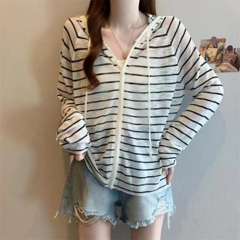 Pink Hoodie Zipper Sweatshirt Women Spring Summer New Striped Top Tunic Jacket Sun Protection Cardigan Breathable Lightweight