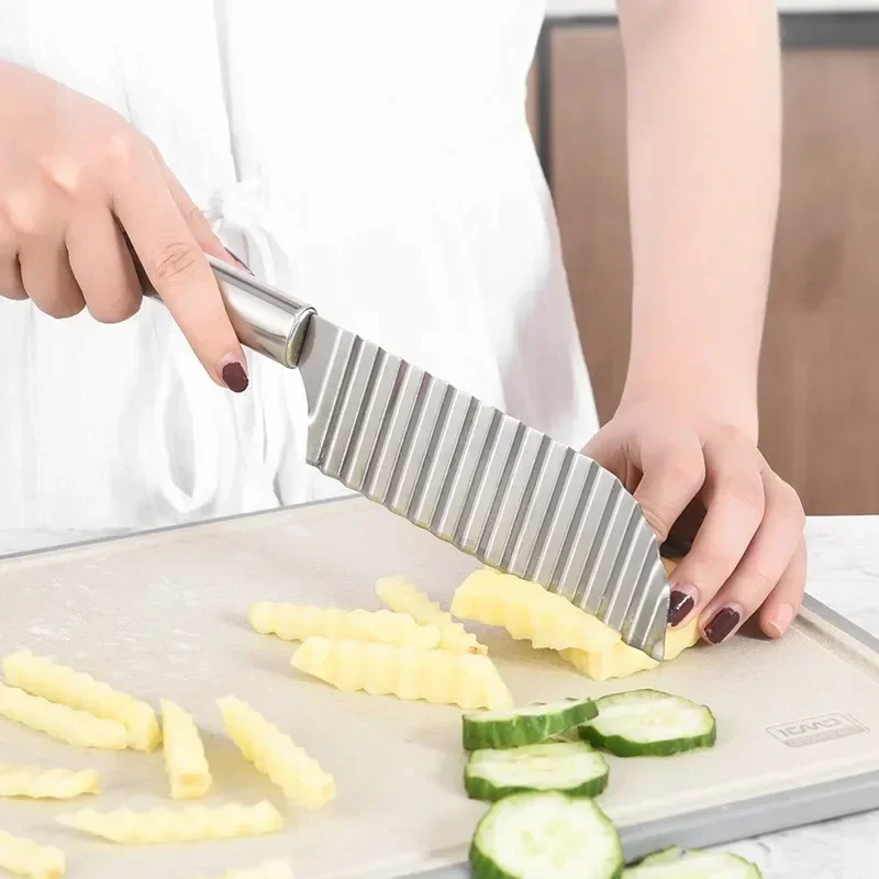 Potato Chip Slicer Dough Vegetable Fruit Crinkle Wavy Slicer Knife Potato Cutter Chopper French Fry Maker Tools