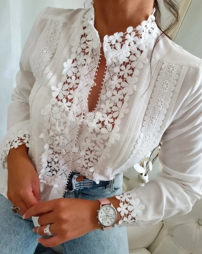 Tee Woman Clothes Sexy Slim 2024 Spring Summer Blouses Hollow-Out Long Sleeve Floral Pattern Lace Patch Long Sleeve Top