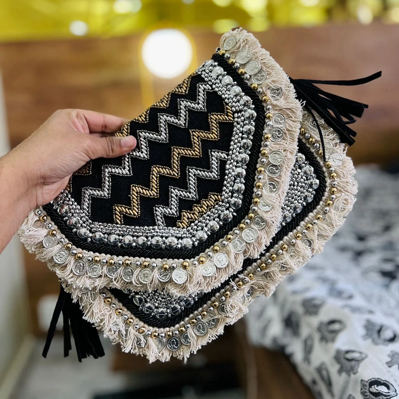 DOYUTIG New Indian Design Women's Handmade Hobo Bags Ethnic Embroidery Shoulder Bags Lady Bohemia Casual Crossbody Bags I001