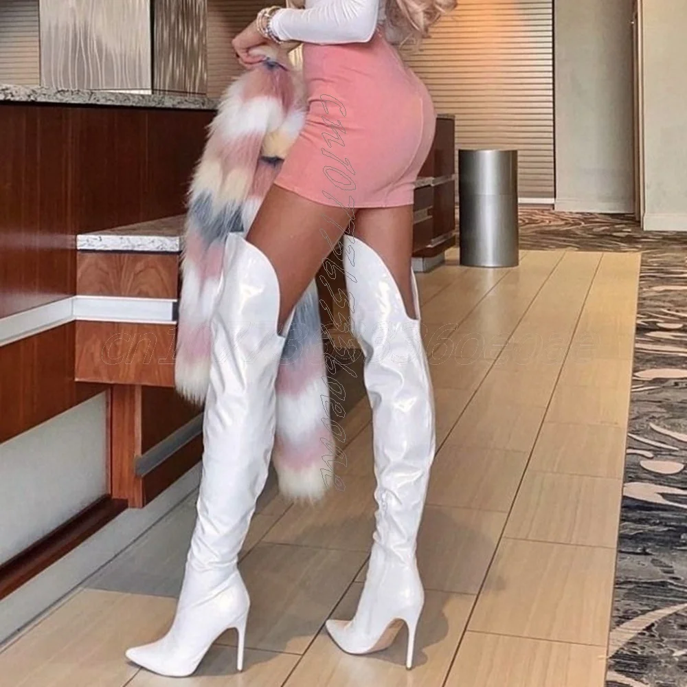 Stivali a punta in pelle verniciata bianca Tacchi alti Stivali sexy alla coscia Stivali con bocca ad angolo con superficie lucida per le donne 2025 Zapatos Para Mujere