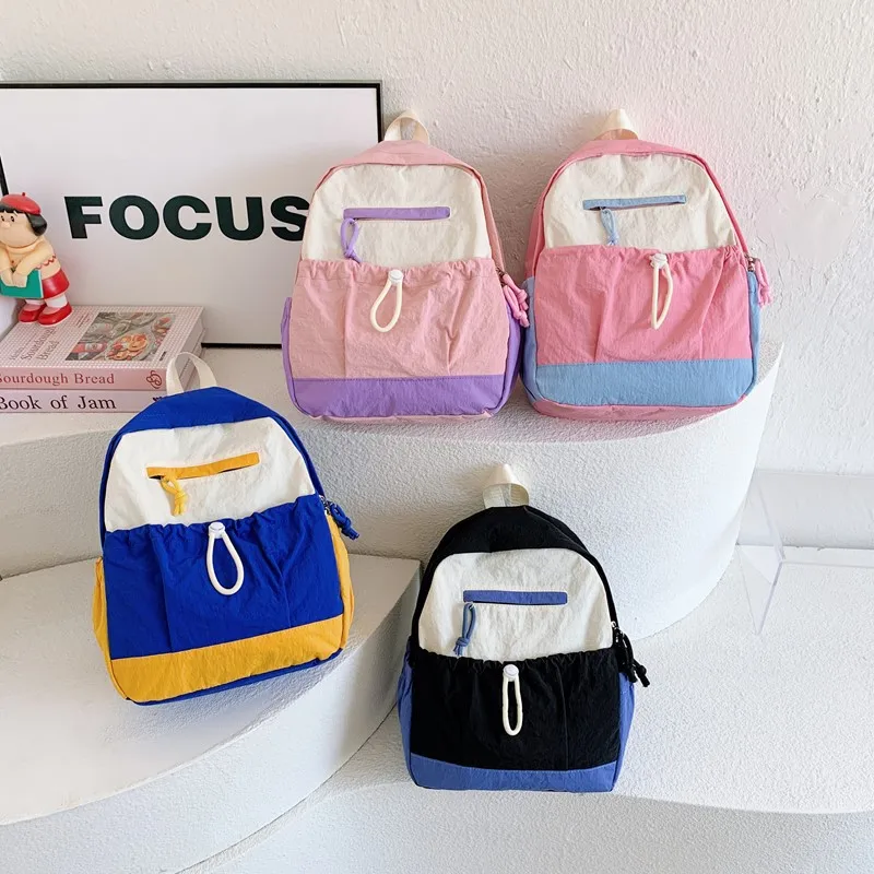 Tas ransel anak laki-laki dan perempuan, resleting tali tarik, warna tabrak, tas sekolah dasar kapasitas besar, tas ransel bulu tangkis anak-anak