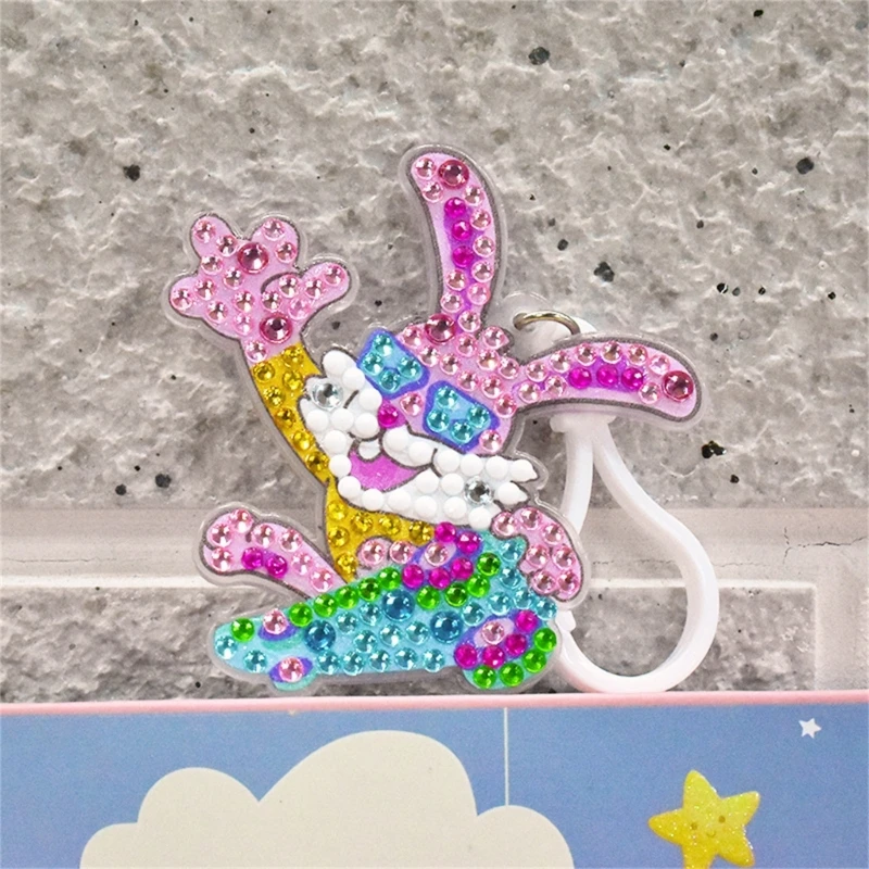 Twinkle Rabbit DIY Key Chains for Birthdays Travel Souvenirs Housewarming DIY Crystal Rabbit Pendant