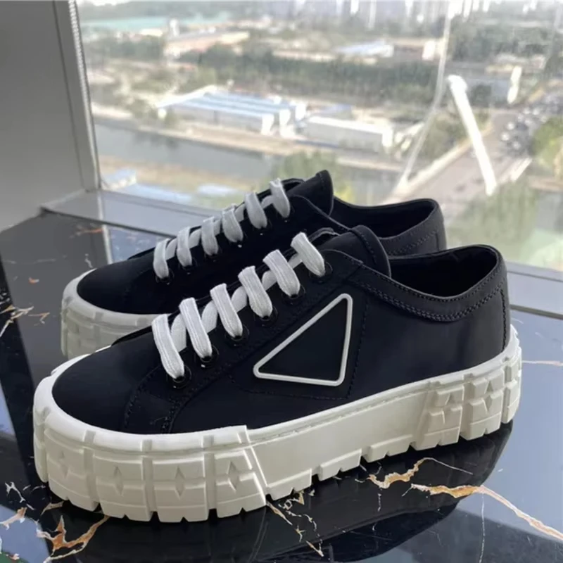 

2024 New Women's Shoes Casual Shoes Women's Designer Shoes High Platform Travel Fashion Lady Shoes Lace-up Leather Sneakers Canv