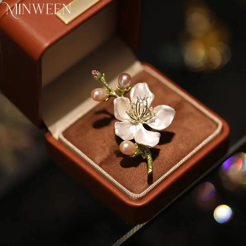 MINWEEN  Natural Pearl Crabapple Flower Brooch Accessories For Women Wholesale