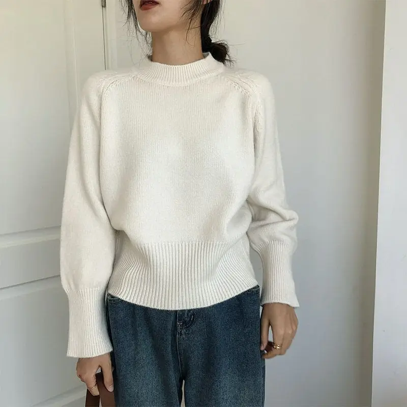 

Round Neck High-Waist Slimming Sweater for Women, New 2025 Autumn/Winter Lazy Style Vintage Knit Top