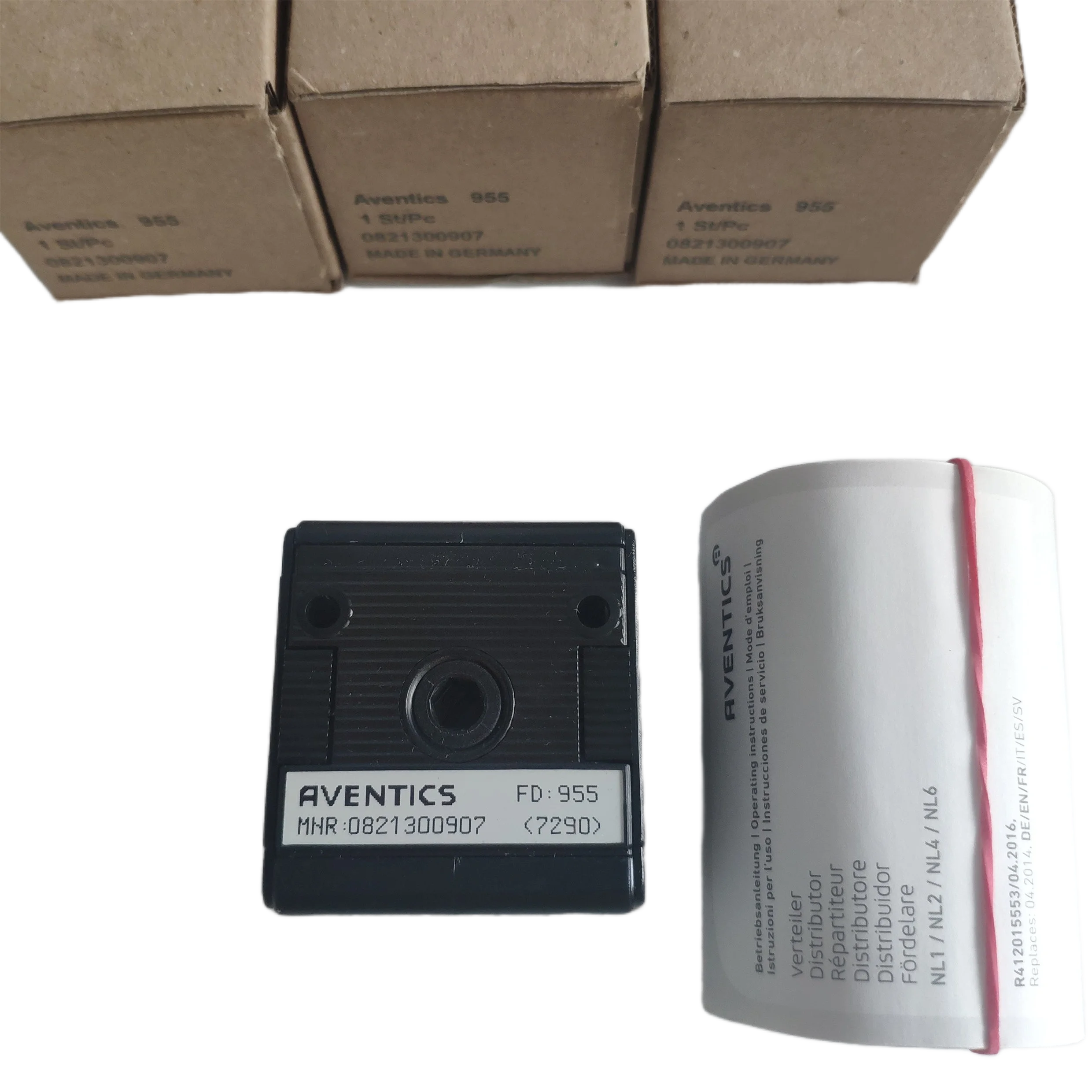 AVENTICS Air Distribution Blocks, Including Models R412006250, R412006251, And 0821300907
