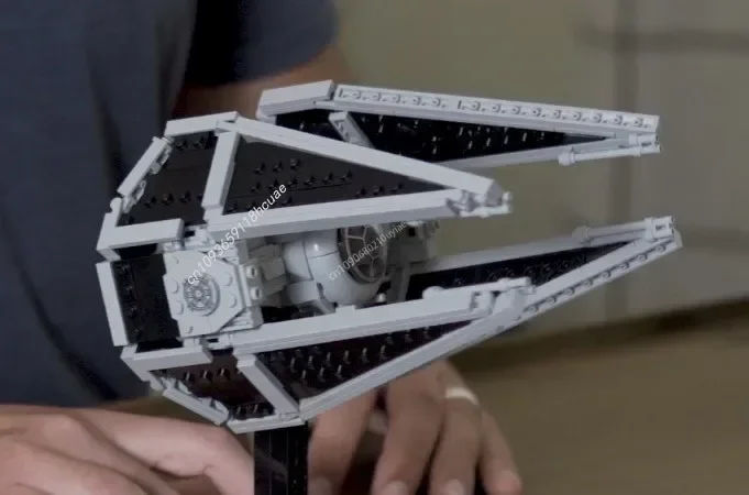 418pcs Spaceship TIE Interceptors Moc Building Blocks Modified From Imperial Fighters Model DIY Assembly Bricks Toys Gifts