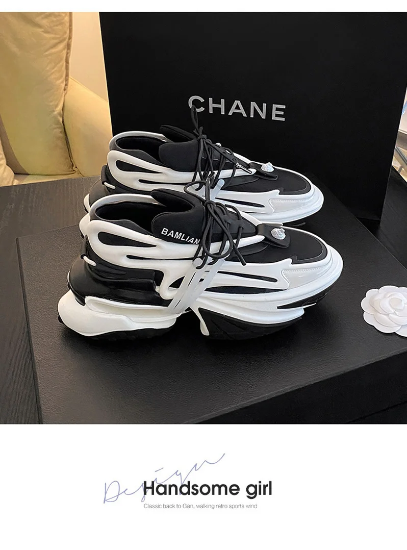 Men's and Women's Wearable Trail Running Shoes Breathable Shock Absorption Outdoor Hiking Shoes Double Platform Sneakers