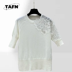 25 Popular European and American Style Advanced Cashmere Warm Banquet Women's Printed Left Shoulder Trendy Simple Niche