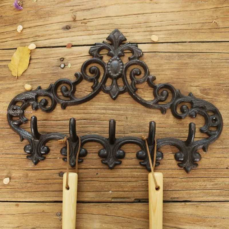 European Nostalgic Iron Door Decorations Garden Grocery Tools Storage Hooks Five Hooks Hollow Cast Iron Patio Wall Decoration