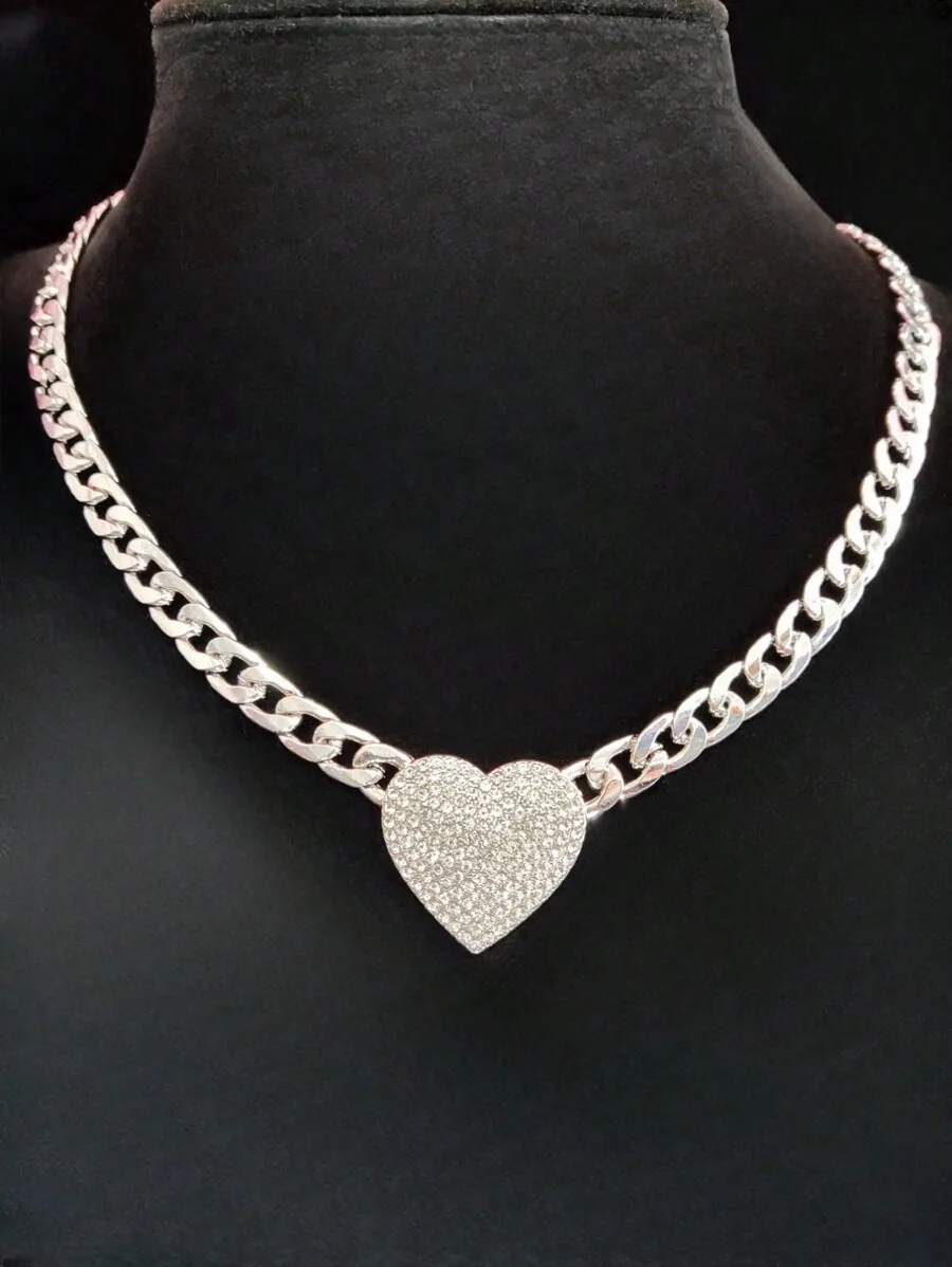 

Heart Shaped Rhinestone Pendant Necklace Chain Hip Hop Style Party Everyday Wear