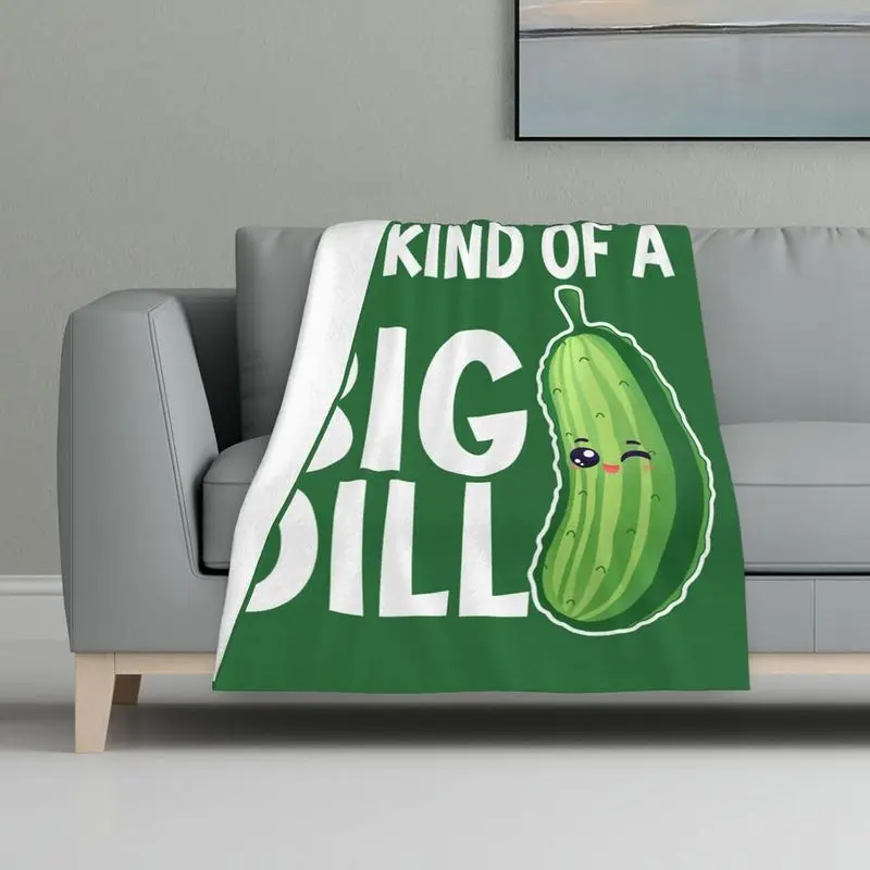 VIKAMA Retro Big Dill Pickle Flannel Throw Blanket Cute Cucumber Pun Print Farmhouse Bedroom Sofa Camping Decor Gift