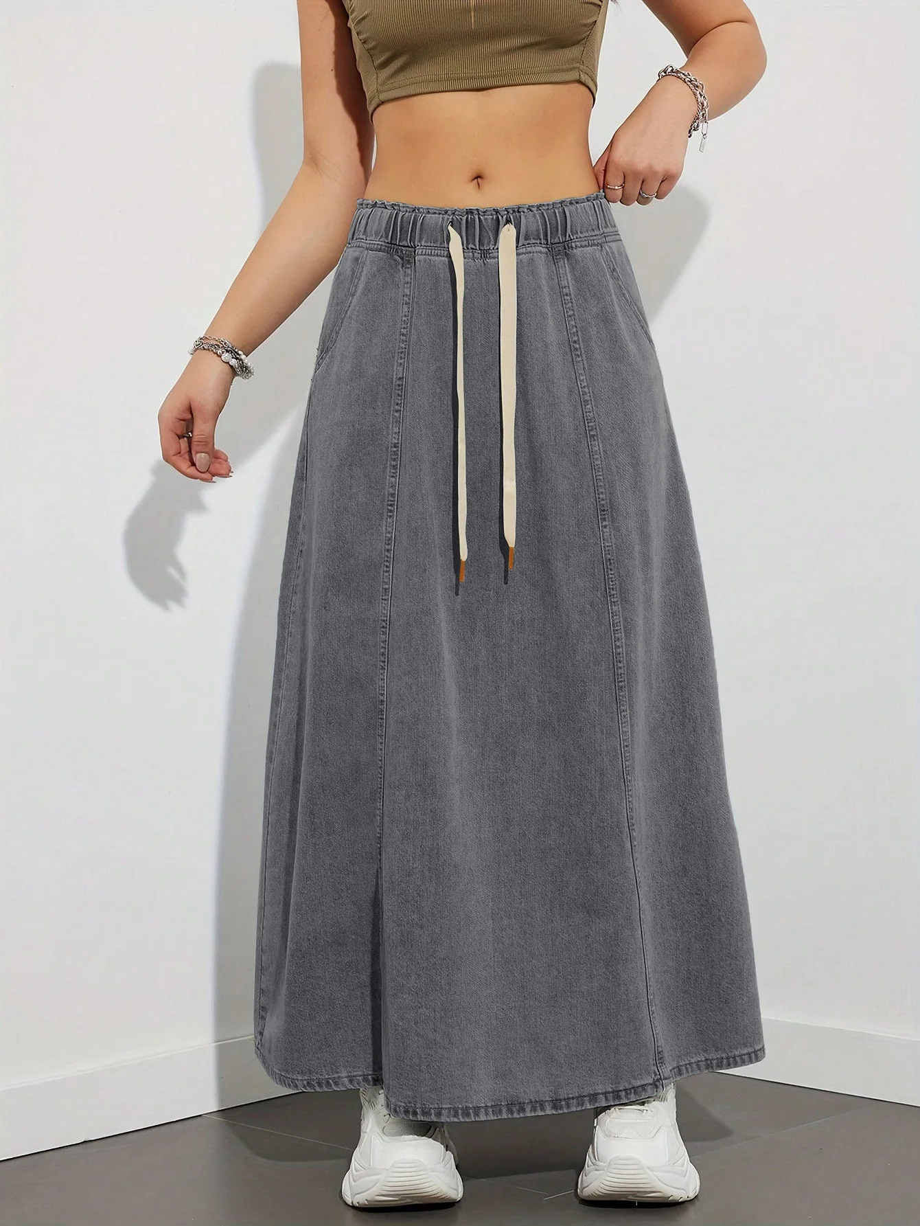 

Women's Denim Maxi Skirt Elastic Waist with Pockets Boho A-Line Long Skirt Casual Comfort Stretch Denim Long Dress Daily Wear