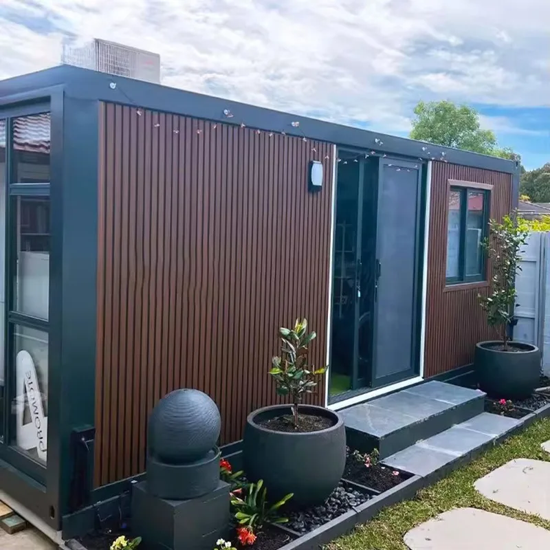 One Room One Hall Container Villa Lightweight Steel Structure Mobile House for Outdoor Homestay Office Cross-Border Integrated