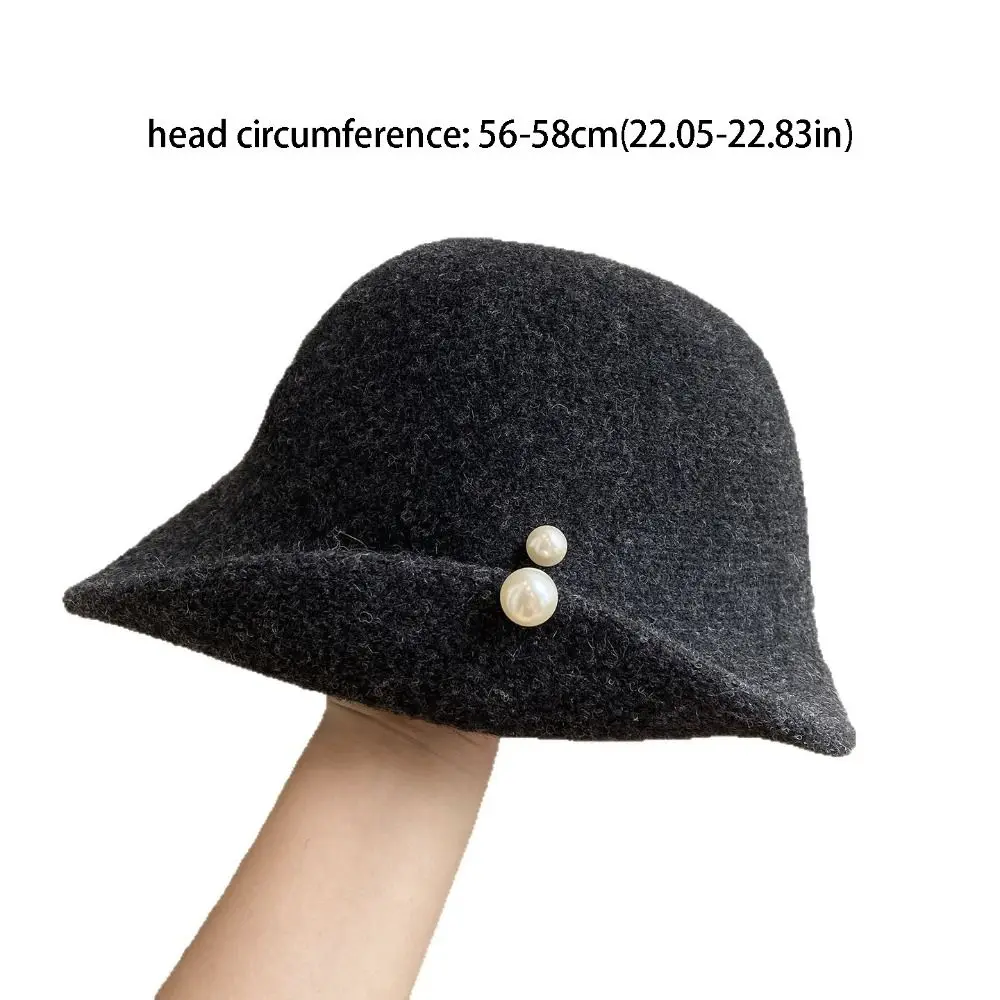 Eleganter Retro-Fedorahut aus Wollmischung mit geschwungenem Schirm, Perlen und im Hepburn-Stil, eleganter, einfarbiger Woll-Bucket-Hut für den Herbst – Detail 1